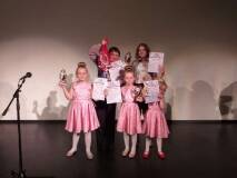 А в авоське кубки!