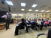 photo_5328095755090203619_y