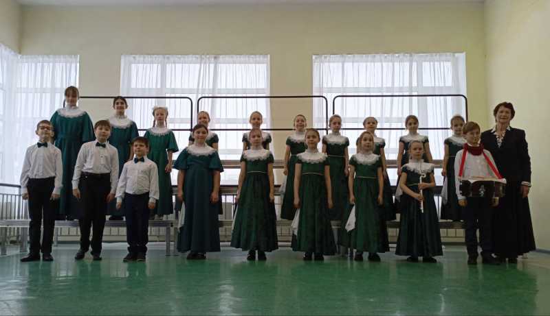 2026.02.15.-Mladshij-hor-Radost-Troickoj-DShI