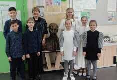 photo_5436087296085580448_y