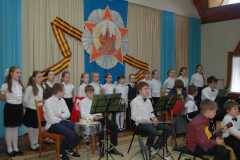 2014.05.15.-Hor-Notki-i-orkestr-narodnyh-instrumentov-Troickoj-DShI.-Detsad-5-Teremok.