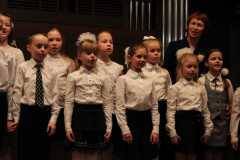2014.12.27.2.-Mladshij-hor-Radost-laureat-Konkurs-otechestvennoj-muzyki-imeni-D.-Kabalevskogo.-GNESINKA.-Posle-koncerta-laureatov.