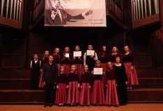 2017.07.02.2.-Hor-Notki-laureat-II-ctepeni.-Nagrazhdenie.-XV-mezhdunarodnyj-horovoj-konkurs-im.-Majestro-Mednikarova.-Organnyj-zal.-Dobrich.-Bolgarija.